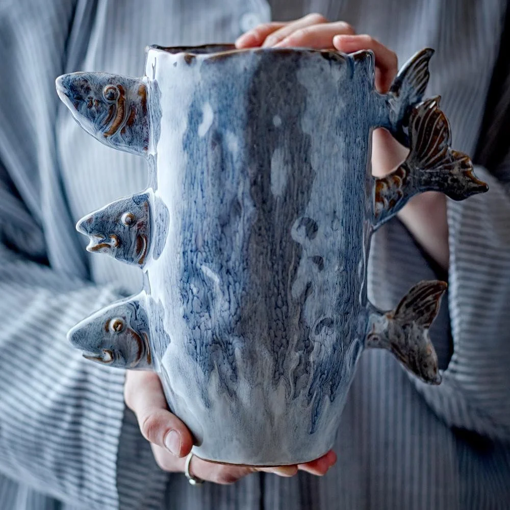 BLOOMINGVILLE Tace Vase blau Steingut Fisch Dekovase Wohnzimmer