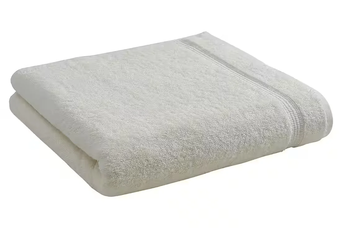 MONDO Duschtuch FERI 67x140 cm Weiß 100 Prozent Baumwolle